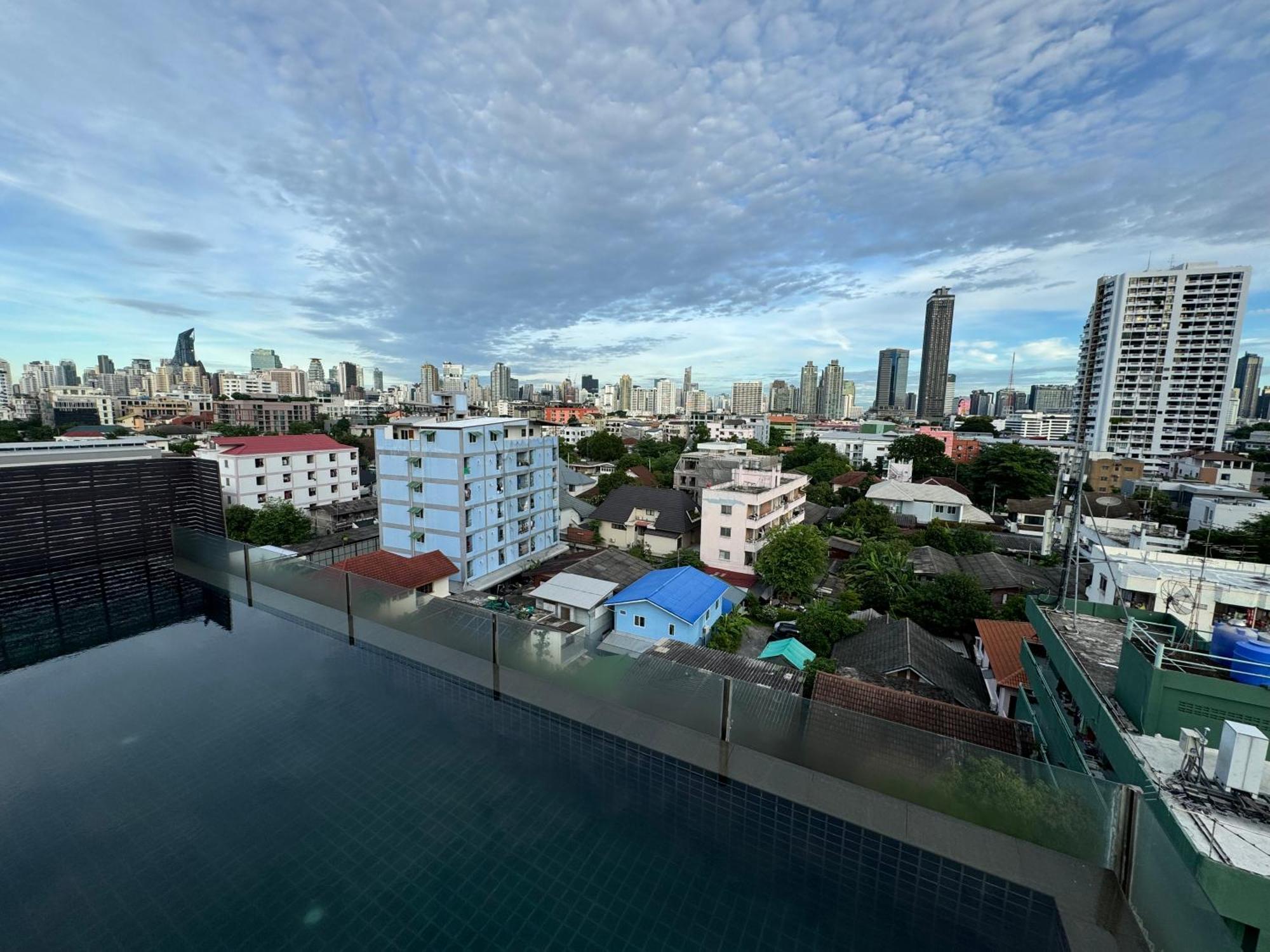 W8 Condo, Luxe 2 Bedroom Private Floor, Best Hip Central Bangkok Area, 5 Mins From Thonglo Bts Station Buitenkant foto