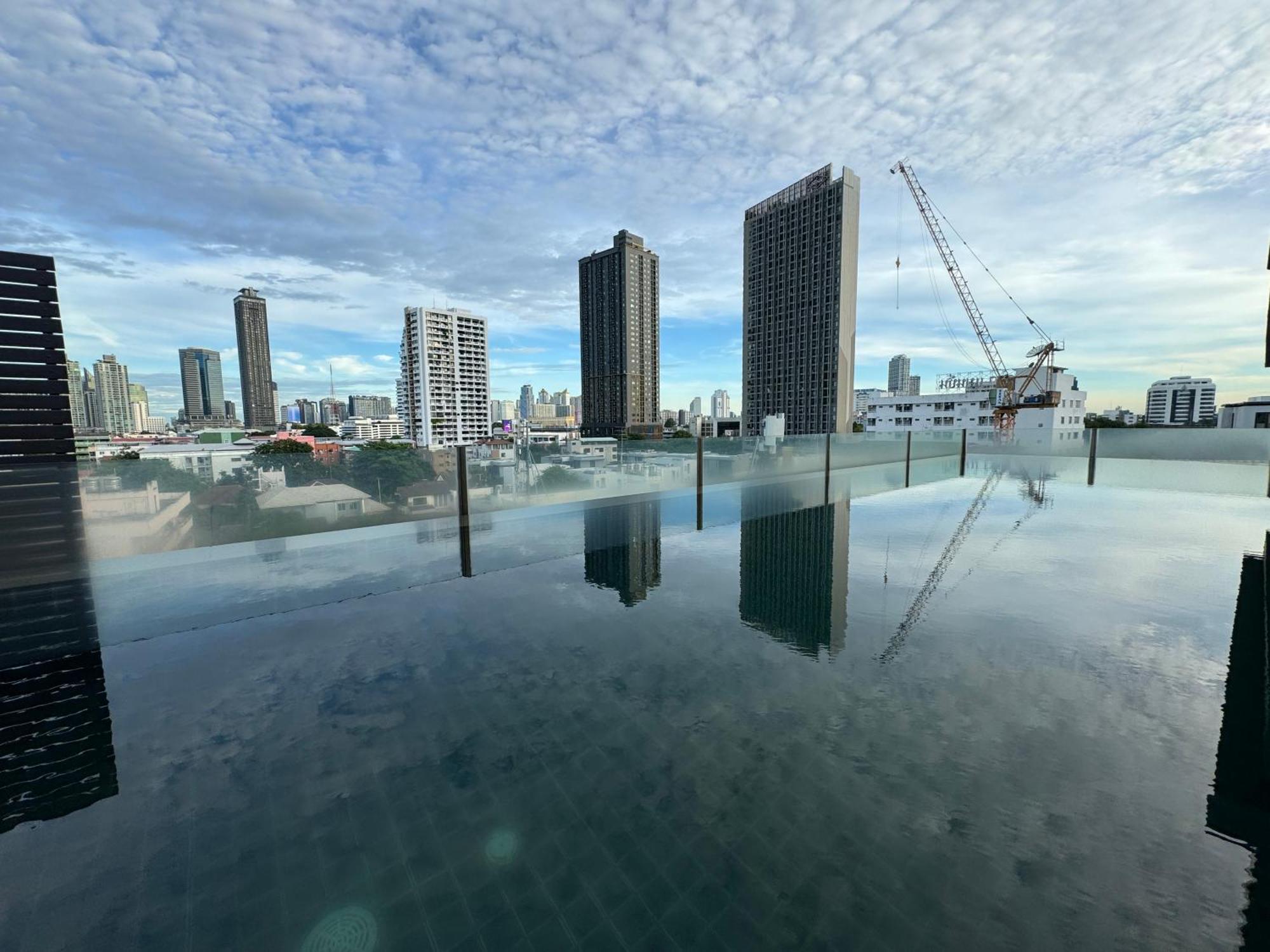 W8 Condo, Luxe 2 Bedroom Private Floor, Best Hip Central Bangkok Area, 5 Mins From Thonglo Bts Station Buitenkant foto