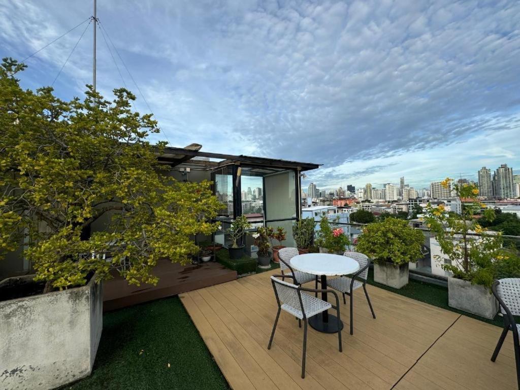 W8 Condo, Luxe 2 Bedroom Private Floor, Best Hip Central Bangkok Area, 5 Mins From Thonglo Bts Station Buitenkant foto